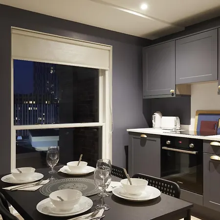 Hayy Signature One Bedroom Apartment Leeds (West Yorkshire)